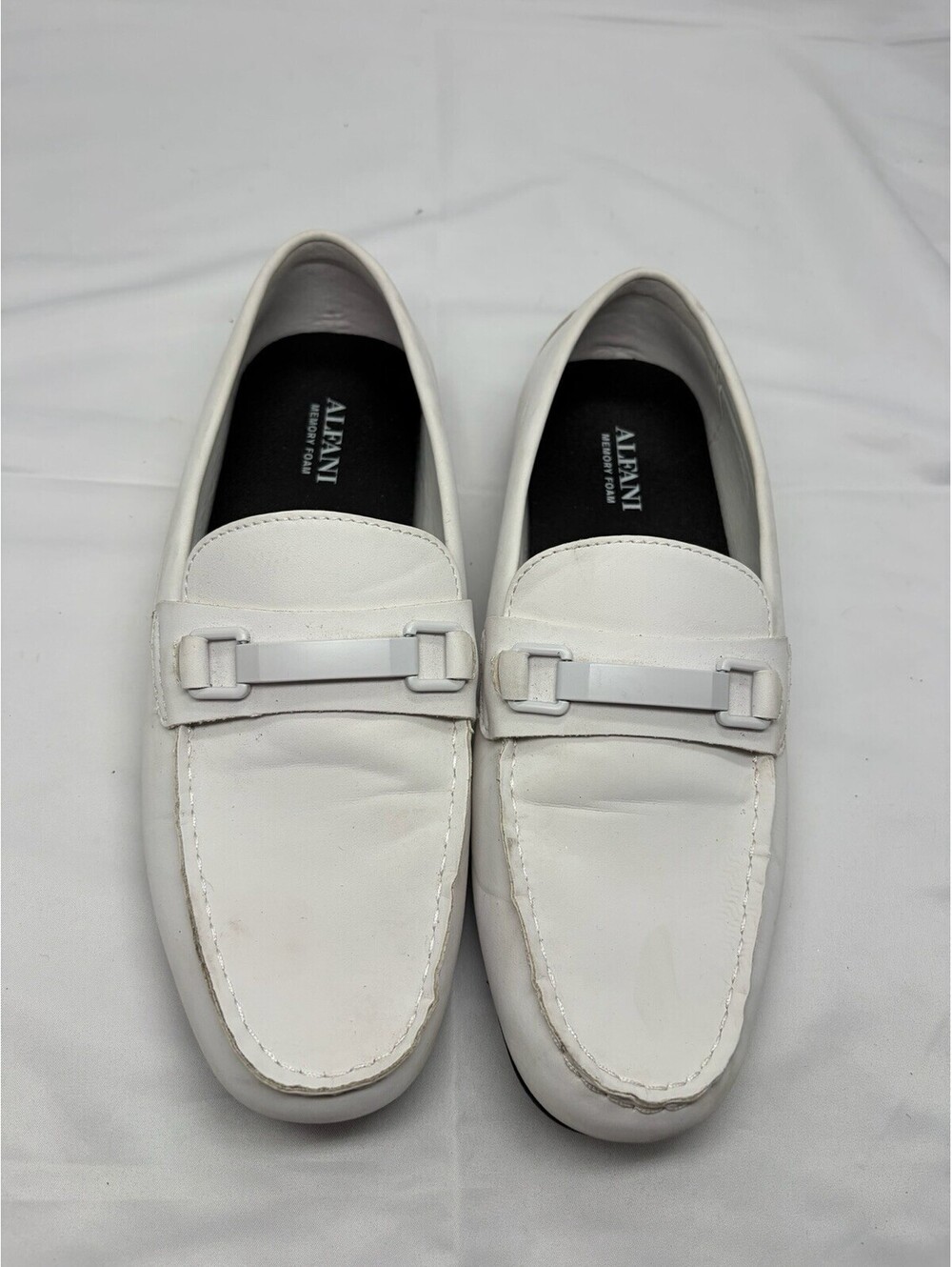 Alfani Mens 9M White Bit Loafers Memory Foam Slip On Casual Shoes